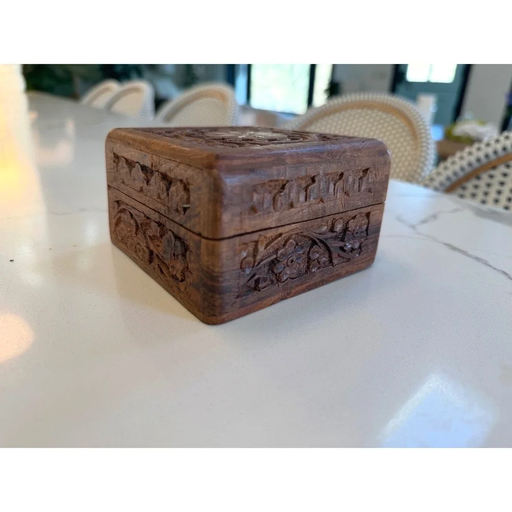 Vintage Hand Carved Wooden Trinket Box Floral‎ Inlay Jewelry Keepsake Box